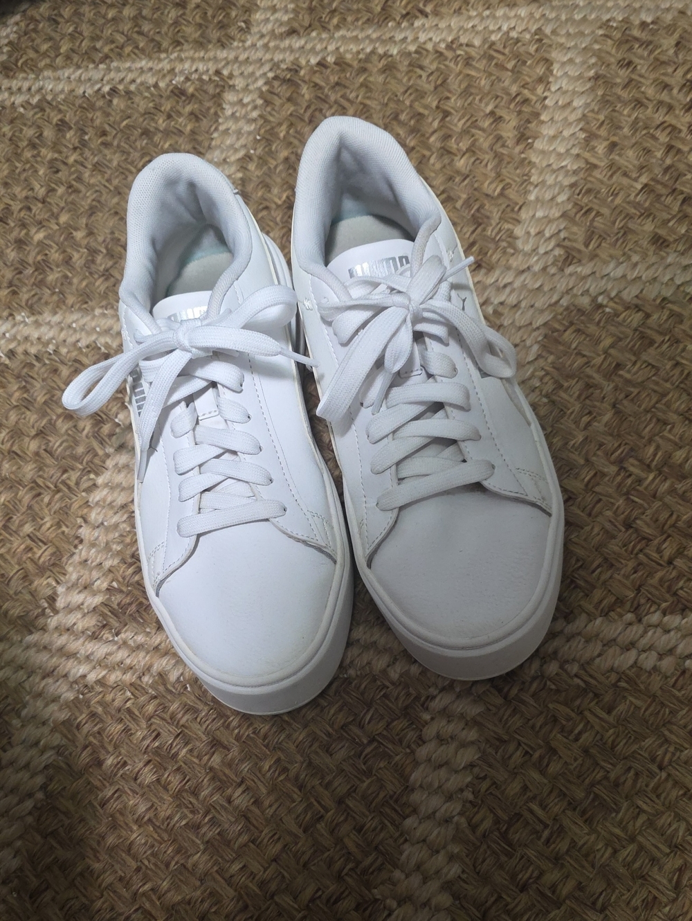 Puma White Women's Low-Top Sneakers